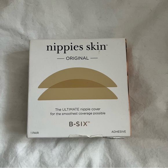 B-Six Nippies Skin Ultimate Nipple Covers | A-C - Picture 2 of 4